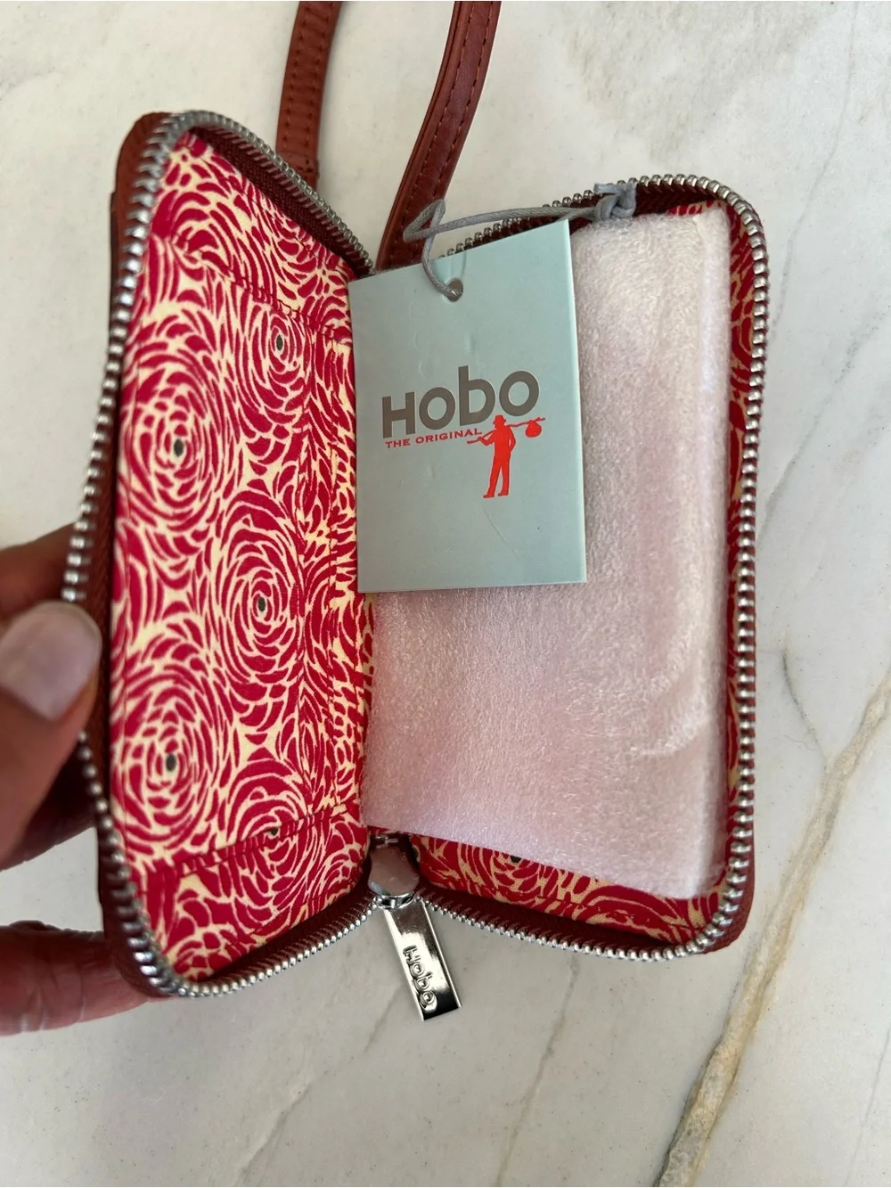 NWT HOBO Leather Wallet Wristlet Phone Pouch - Brown